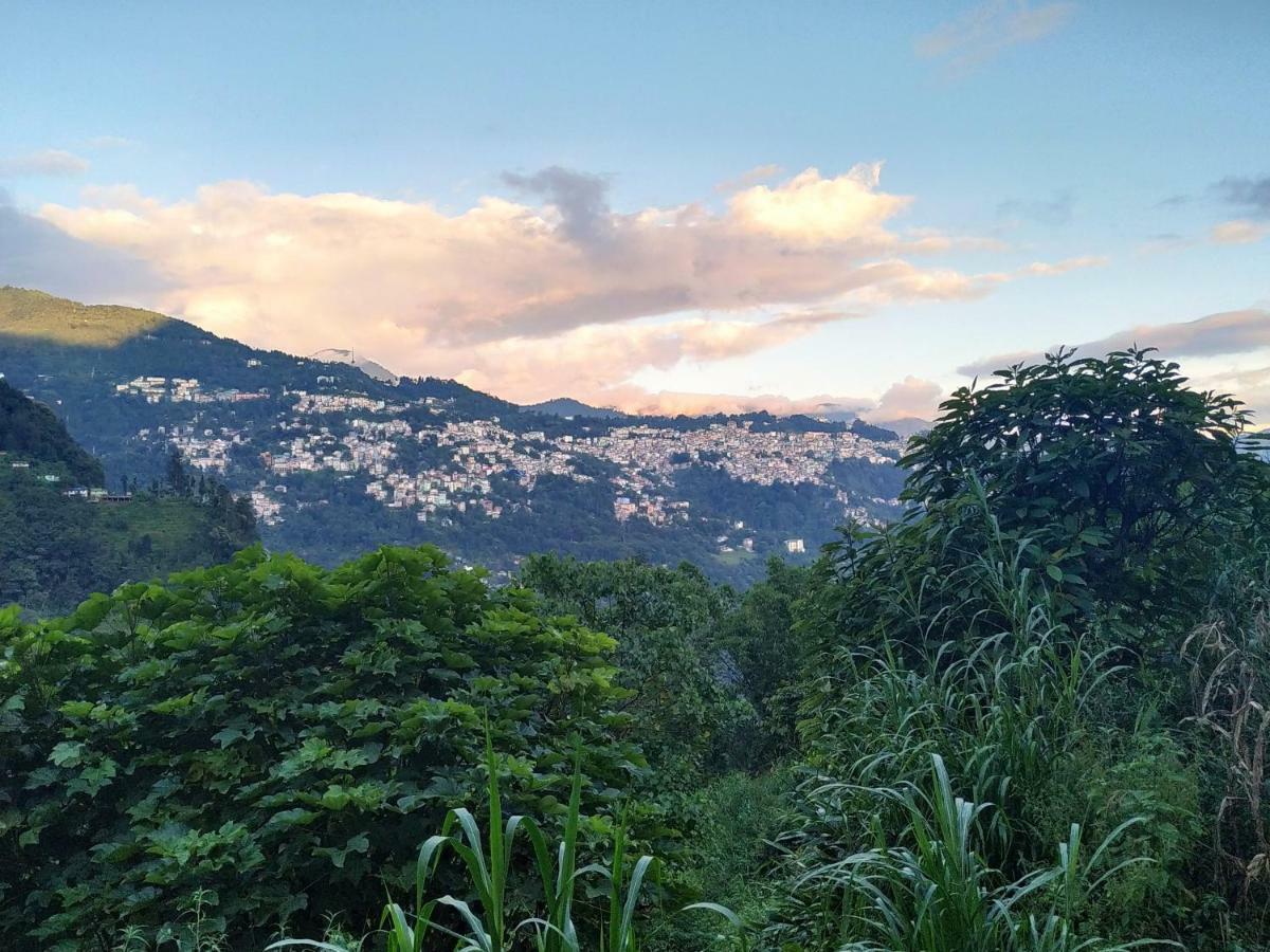 Enchanted Forest Farmstay Gangtok Ngoại thất bức ảnh