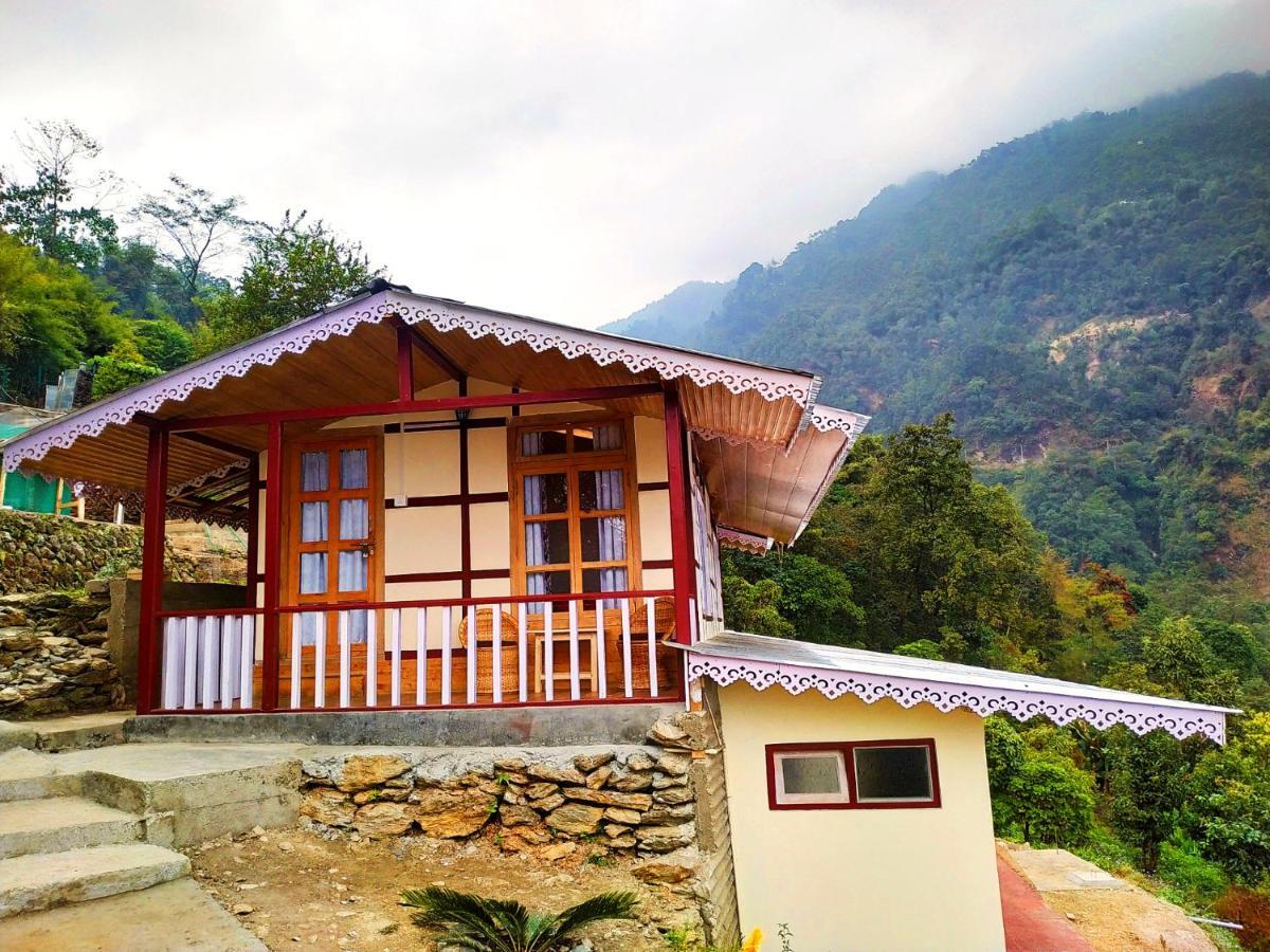 Enchanted Forest Farmstay Gangtok Ngoại thất bức ảnh